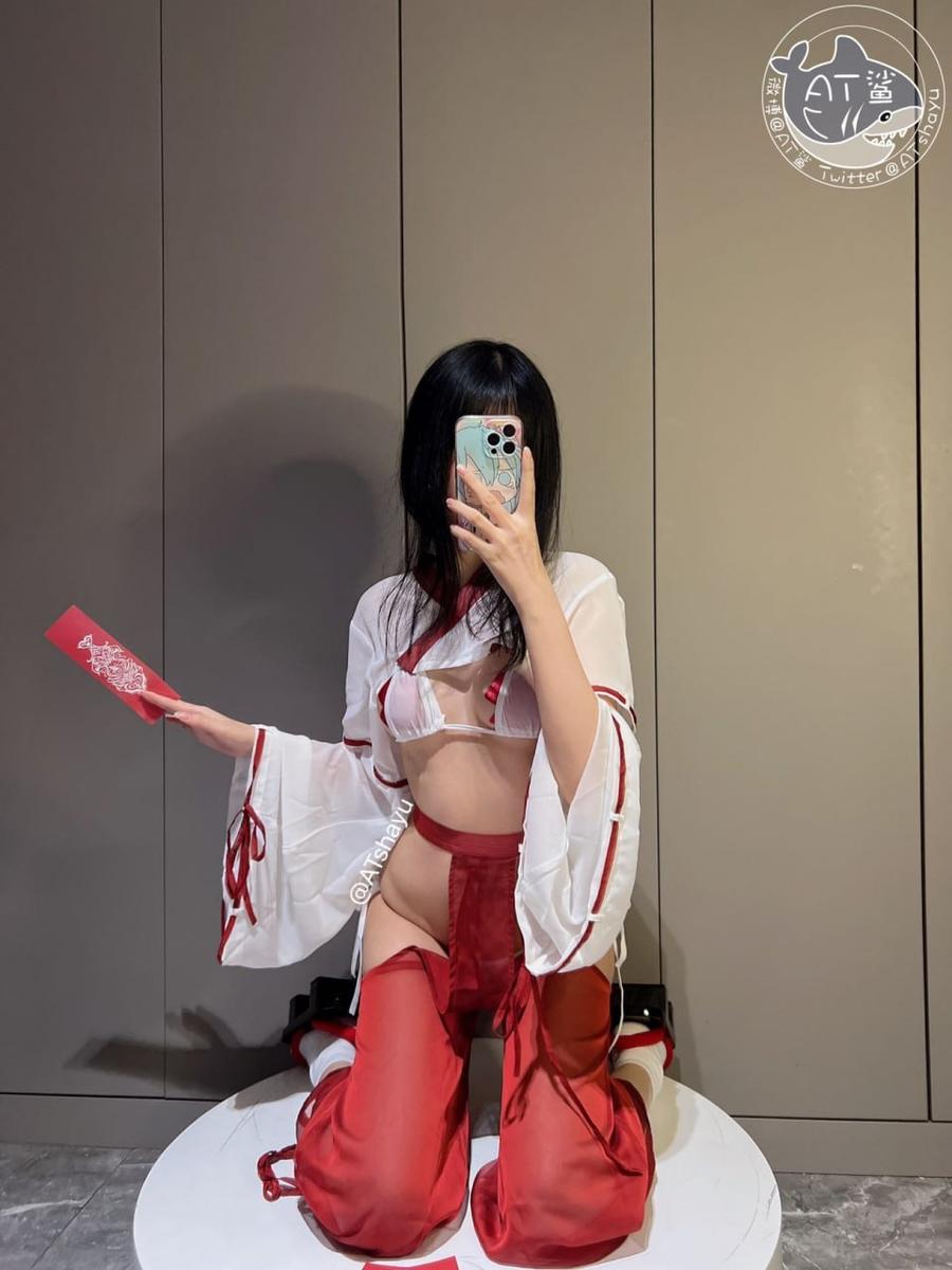 No.033 - 反差巫女 [30P 1V]-COS基地