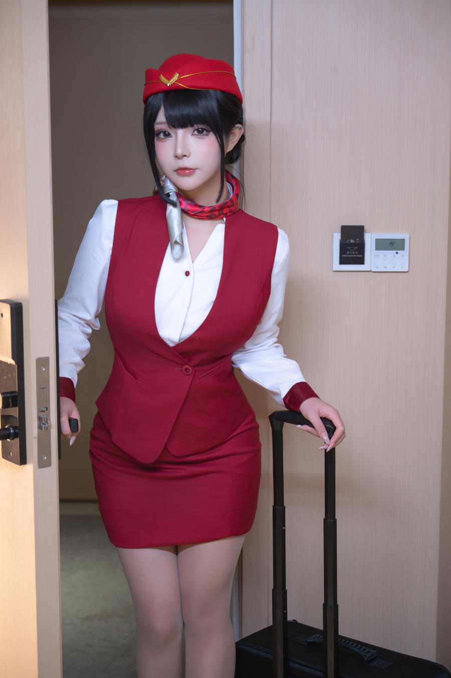 No.129 – 升舱服务2 援 [121P 2V]-COS基地